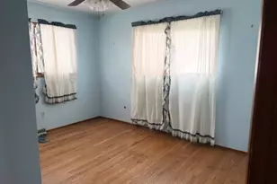 71571 Main St, St Clairsville, OH 43950 - Photo 8