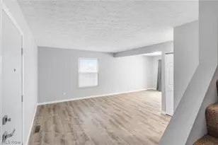 1222 W Maple St, North Canton, OH 44720 - Photo 2