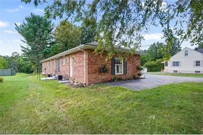 321 Meadowbrook Avenue, Youngstown, OH 44512 - Photo 44