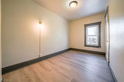 7610 Rosewood Avenue, Loveland, OH 44105 - Photo 18