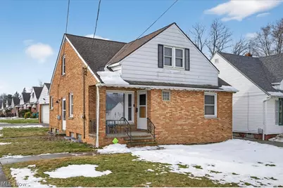 17282 McCracken Road, Maple Heights, OH 44137 - Photo 2