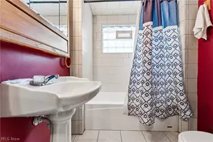 34 N Bon Air Ave, Youngstown, OH 44509 - Photo 16