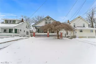 34 N Bon Air Ave, Youngstown, OH 44509 - Photo 2