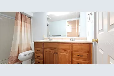 285 Tanglewood Trail, Wadsworth, OH 44281 - Photo 34