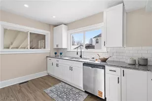 3315 Charles St, Cuyahoga Falls, OH 44221 - Photo 4