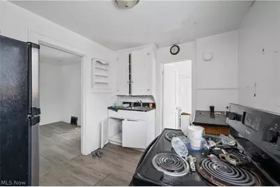 434 Matthews Street, Akron, OH 44306 - Photo 6