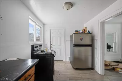 434 Matthews Street, Akron, OH 44306 - Photo 8