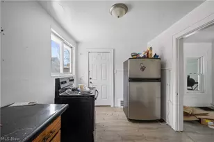 434 Matthews St, Akron, OH 44306 - Photo 8