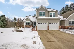 2837 Stratford Cir, Akron, OH 44312 - Photo 2