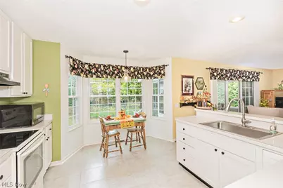 1329 Gill Court, Twinsburg, OH 44087 - Photo 10