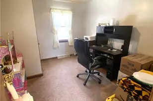 400 Lyons Ave, East Palestine, OH 44413 - Photo 20