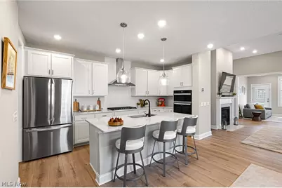 168 Lake Balaton Drive, Orange, OH 44128 - Photo 10