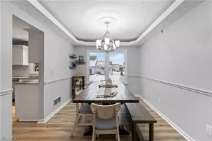 695 Hillcrest Dr, Wadsworth, OH 44281 - Photo 12