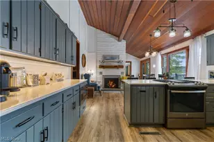 9707 Lakewood Dr NE, Mineral City, OH 44656 - Photo 12