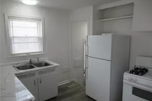 13510 Sherry Ave, Loveland, OH 44135 - Photo 6