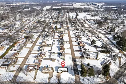 255 Taylor Road, Barberton, OH 44203 - Photo 2