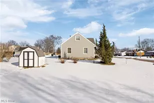 255 Taylor Rd, Barberton, OH 44203 - Photo 28