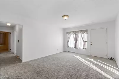 255 Taylor Road, Barberton, OH 44203 - Photo 4