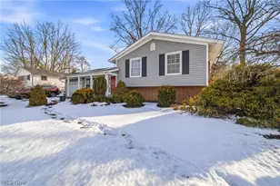 6239 Dunbar Dr, Mentor, OH 44060 - Photo 2