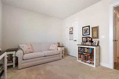 1011 Sunrise Way, Akron, OH 44312 - Photo 24