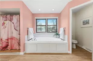 8412 Windsor Way, Grandview Heights, OH 44147 - Photo 32