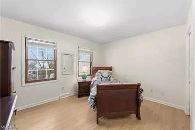 8412 Windsor Way, Grandview Heights, OH 44147 - Photo 42