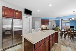 8412 Windsor Way, Grandview Heights, OH 44147 - Photo 20