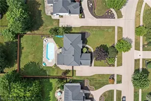 8412 Windsor Way, Grandview Heights, OH 44147 - Photo 4