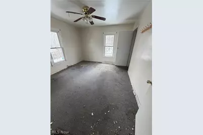 55060 National Rd, Bridgeport, OH 43912 - Photo 10