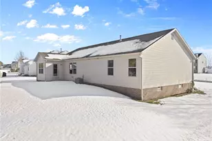 7331 Jimmie St SW, Massillon, OH 44646 - Photo 28