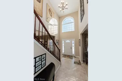 9062 Franklin Drive, North Ridgeville, OH 44039 - Photo 2