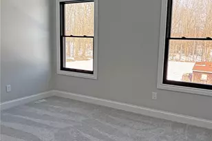 8860 Sharp Rd, Olmsted Twp, OH 44138 - Photo 22