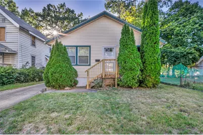 852 Storer Avenue, Akron, OH 44320 - Photo 2