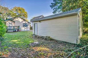 852 Storer Ave, Akron, OH 44320 - Photo 26