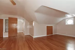 2695 River Rd, Willoughby Hills, OH 44094 - Photo 18