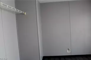 6000 Beth Ave SW, Canton, OH 44706 - Photo 10