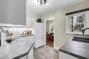 2226 Quayle Dr, Akron, OH 44312 - Photo 6