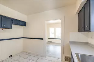 14722 Puritas Ave, Loveland, OH 44135 - Photo 10