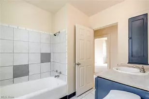 14722 Puritas Ave, Loveland, OH 44135 - Photo 12