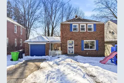 298 E Ford Avenue, Barberton, OH 44203 - Photo 1