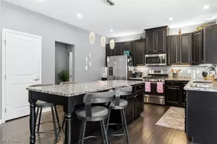 320 Lakeland Way, Aurora, OH 44202 - Photo 6