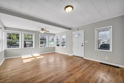 18526 Underwood Avenue, Loveland, OH 44119 - Photo 12