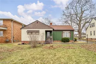 7181 York Rd, Parma, OH 44130 - Photo 2