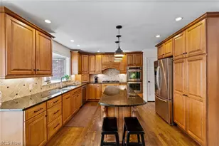 2795 Stonebridge Ct, Hudson, OH 44236 - Photo 8