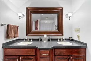 2795 Stonebridge Ct, Hudson, OH 44236 - Photo 28