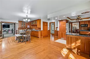 4250 Oak Knoll Dr, Boardman, OH 44512 - Photo 4