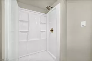 20261 Fuller Ave, Euclid, OH 44123 - Photo 20