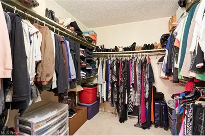 1006 Bunker Drive #203, Fairlawn, OH 44333 - Photo 12