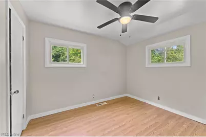 17632 Laurel Avenue, Lake Milton, OH 44429 - Photo 28