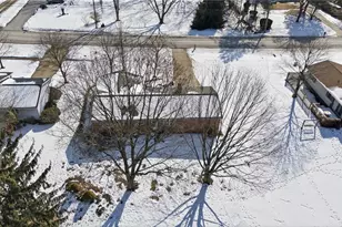 687 Lockwood Rd, Barberton, OH 44203 - Photo 30